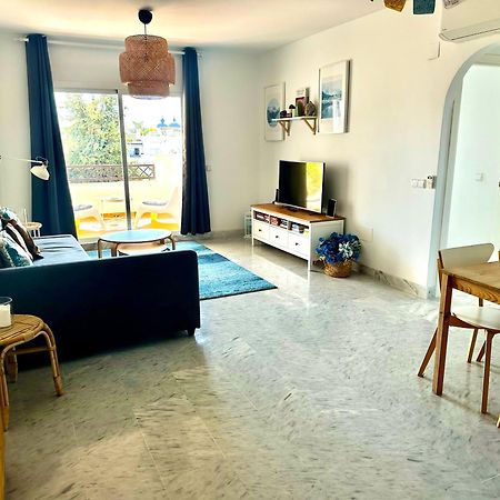 Bright Apartment 300M From The Beach Sitio de Calahonda Exterior foto