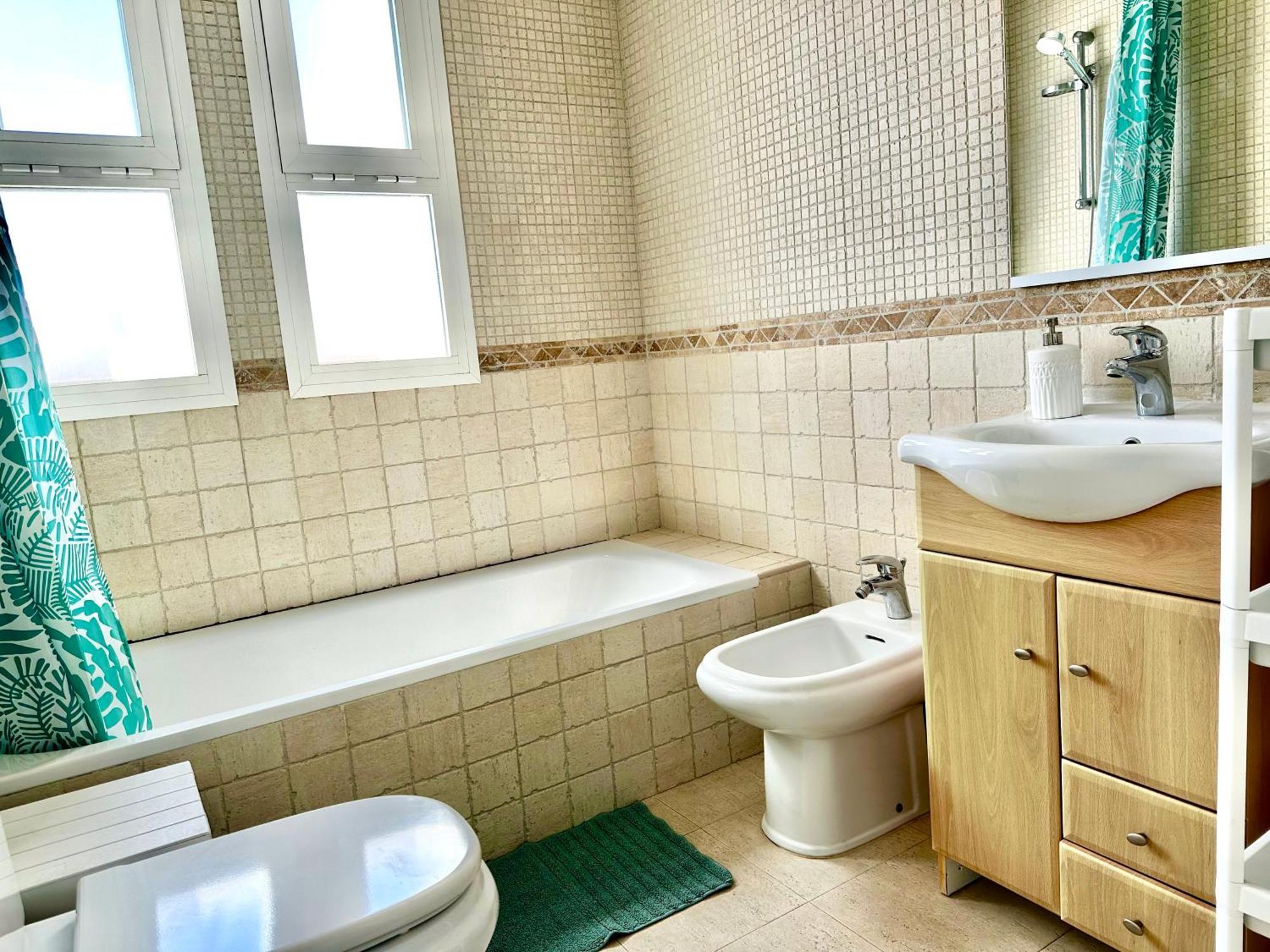 Bright Apartment 300M From The Beach Sitio de Calahonda Exterior foto