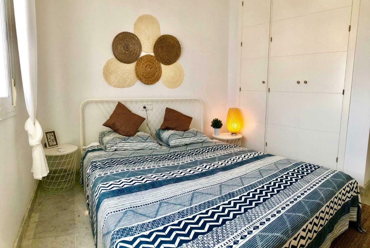 Bright Apartment 300M From The Beach Sitio de Calahonda Exterior foto